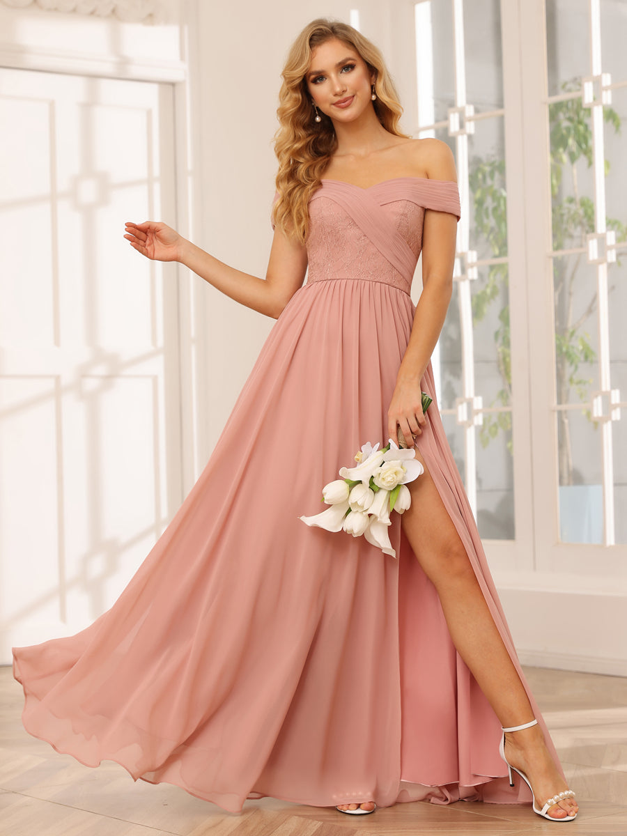Vestidos Longos de Dama de Honra com Ombros de Fora Evasê/Princesa com Apliques