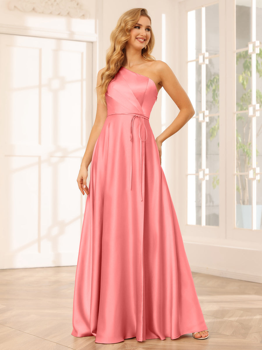 Vestidos de Dama de Honra Longos de Um Ombro com Corte A/Princesa com Divisão Lateral e Faixa
