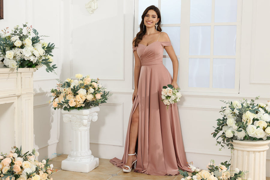 Vestidos Longos para Festa de Casamento com Ombros à Mostra e Fenda Lateral em Estilo A-Line/Princesa