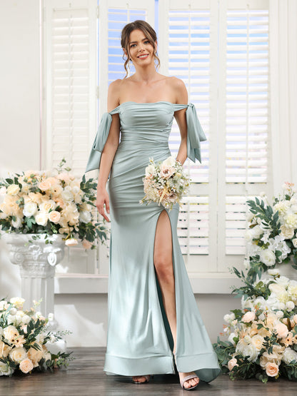 Vestidos de Baile de Cetim de Seda com Ombros de Fora Sem Mangas e Laterais Divididas