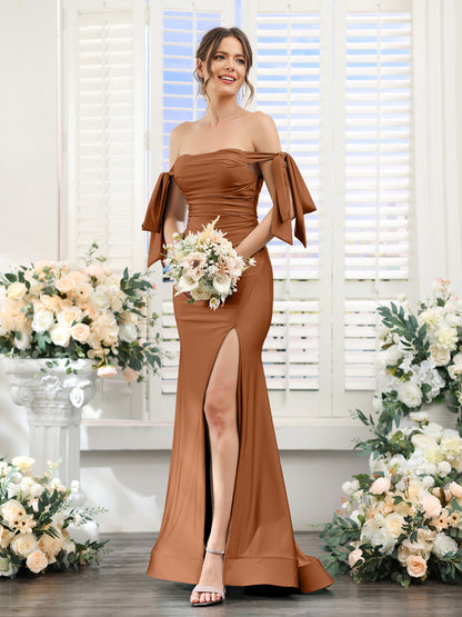 Vestidos de Baile de Cetim de Seda com Ombros de Fora Sem Mangas e Laterais Divididas