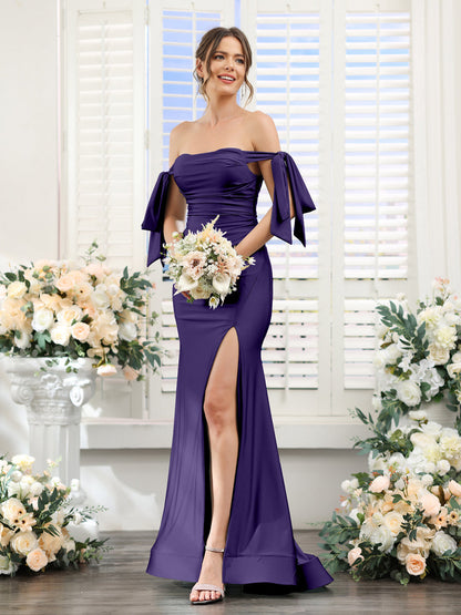 Vestidos de Baile de Cetim de Seda com Ombros de Fora Sem Mangas e Laterais Divididas