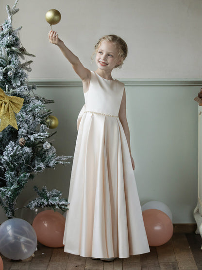 Vestidos Floridos de Cetim com Gola Redonda e Pérolas e Laço