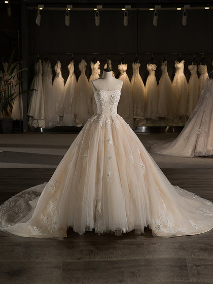 Sem Alças Sem Mangas Tule Bordado Floral com Miçangas Tribunal Trem Vestido de Baile Vestidos de Casamento