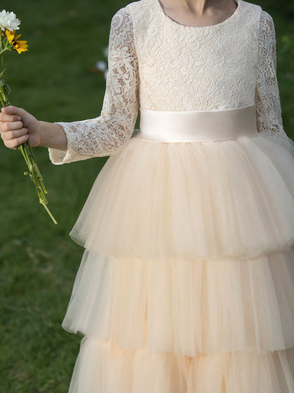Vestidos Floridos de Tule com Gola Redonda e Apliques e Pregas Em Camadas